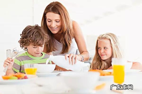 明明吃的少可还是一天比一天胖,为什么? 一天吃的少怎么还是很胖