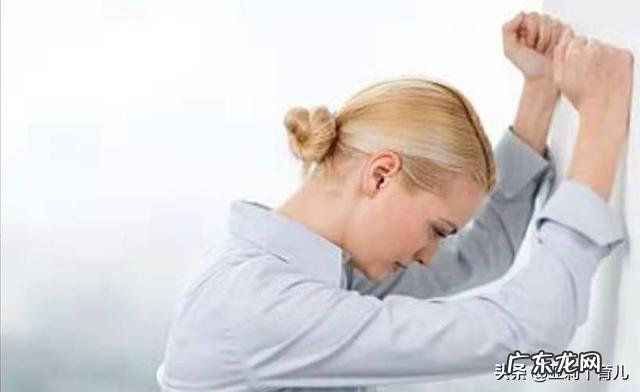 最新60岁老人广场舞 这一届老人为什么那么爱广场舞?