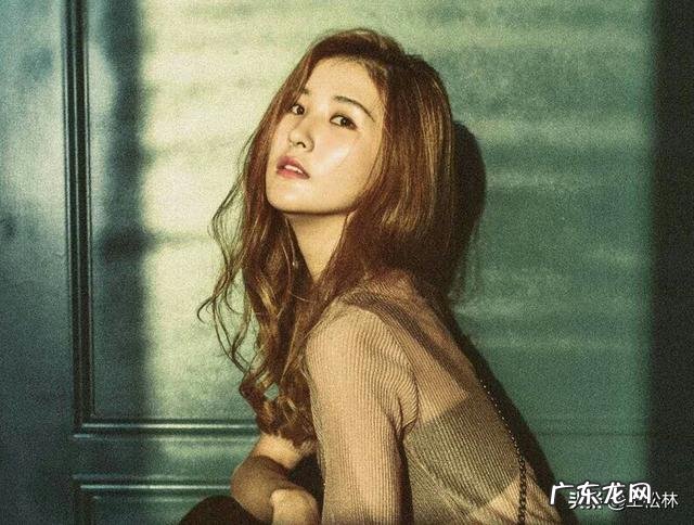 和前男友分手两个礼拜了，很难受，怎么忘了他？