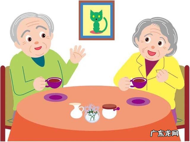 红茶绿茶适合哪个时间喝 红茶和绿茶分别适合什么时候喝?为什么?