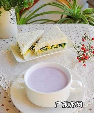 如何为小学生搭配一份营养早餐?