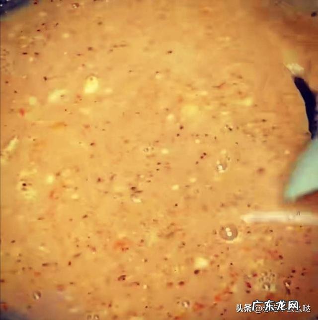 假如晚饭只有折耳根、臭豆腐两种,二选一你会选择哪一样吃