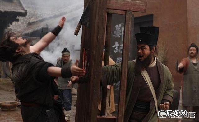 《水浒传》中，李逵跟鲁智深比，到底谁更厉害