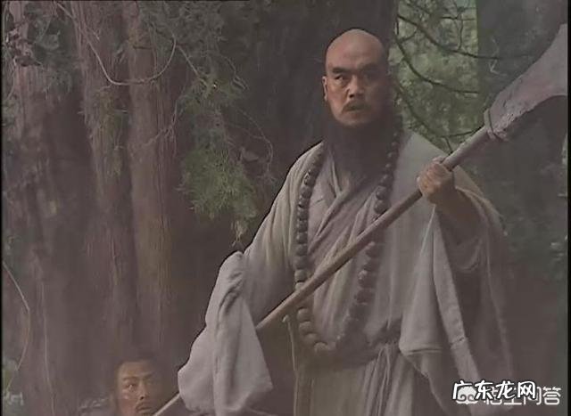 《水浒传》中，李逵跟鲁智深比，到底谁更厉害