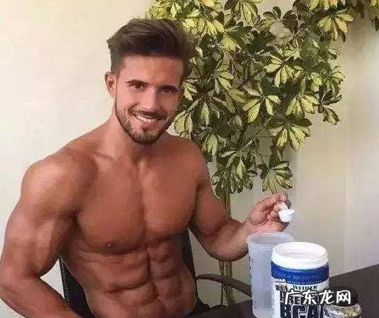 糖原氧化分解为什么比脂肪低 糖原和碳水化合物耗尽为什么不能分解脂肪呢？