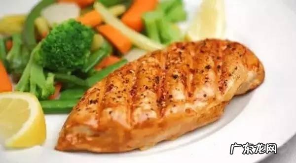 糖原氧化分解为什么比脂肪低 糖原和碳水化合物耗尽为什么不能分解脂肪呢？