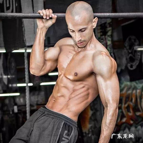 糖原氧化分解为什么比脂肪低 糖原和碳水化合物耗尽为什么不能分解脂肪呢？