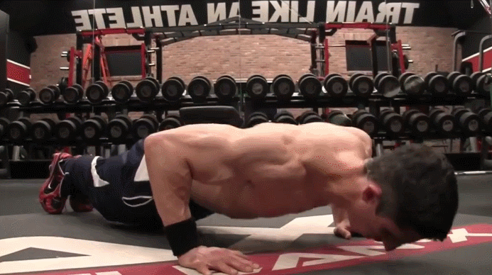 俯卧撑手臂没力量撑不住怎么办? 做俯卧撑手臂没有力量怎么办