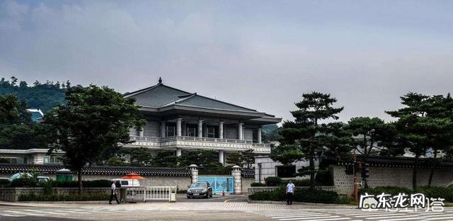 青瓦台魔咒导致11位总统沦陷,如今文在寅又将面临怎样的结局?