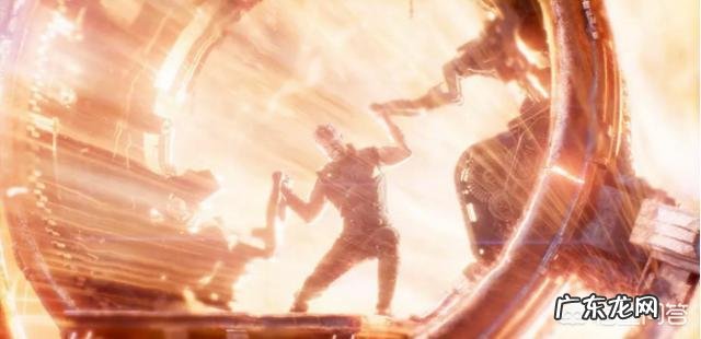 理性分析,能够拿起锤子的美队,是否在力量上已经超越巅峰雷神