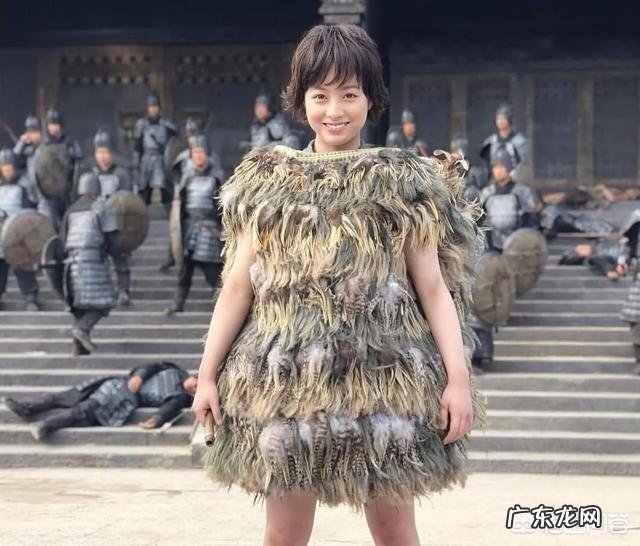 桥本环奈变成小胖子了网上那个桥本环奈出现小肚腩是真的