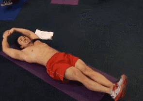 坚持每天做100个两头起,30天能让小肚子变成腹肌吗?