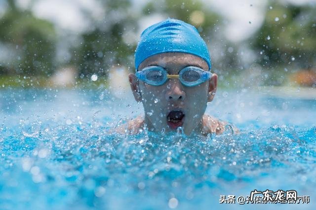 本人半月板损伤、膝盖积液,有没有可以代替跑步的有氧运动谢谢?