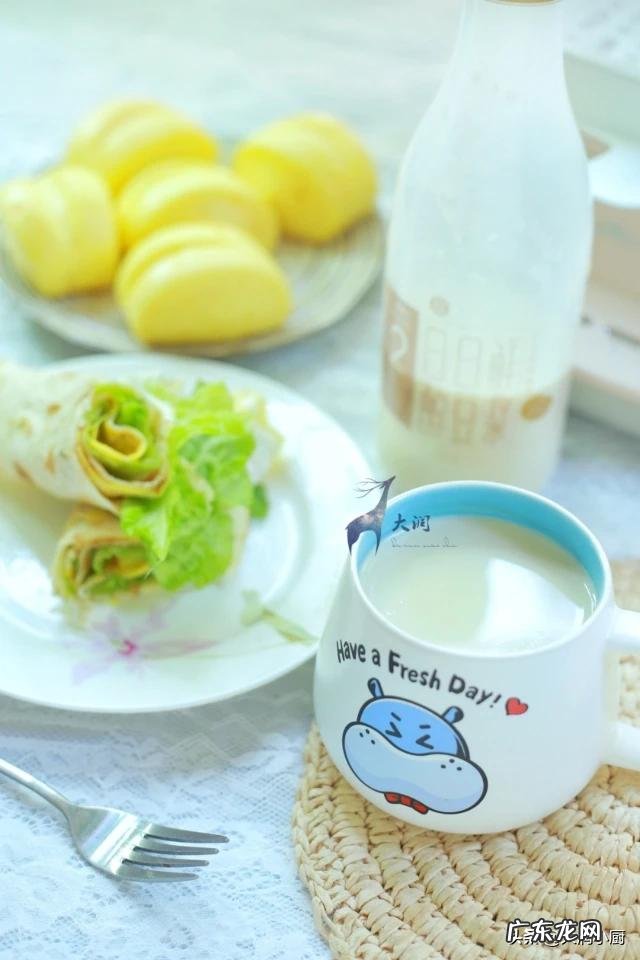 豆浆配哪些食物当早餐 早餐喝豆浆搭配什么比较好?