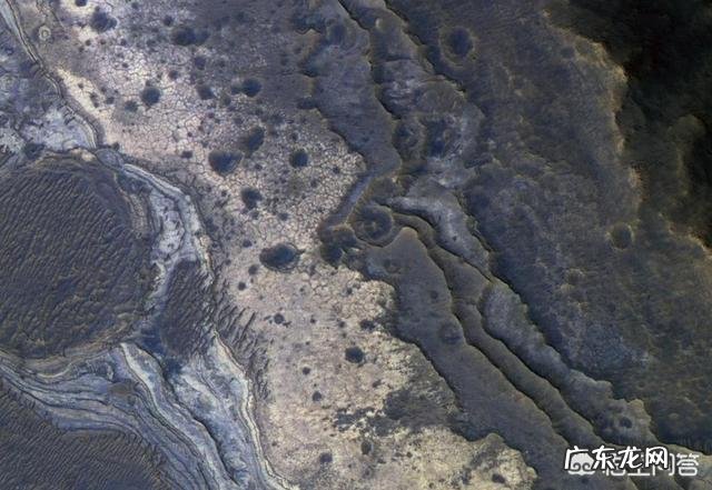 火星上到底是什么样子，人站在火星上什么感觉