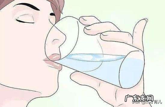 每天早上空腹喝温盐水对身体有好处吗？