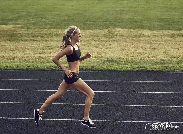 节食瘦身和运动瘦身,哪个让心里舒服点?