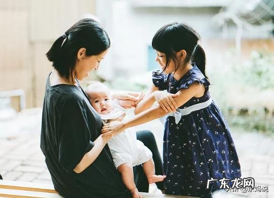 六个月宝宝怎么添加辅食?