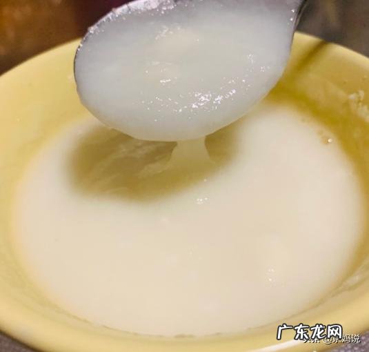 六个月宝宝怎么添加辅食?