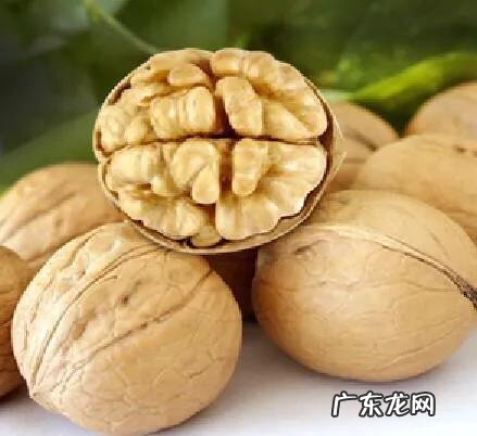 吃核桃会使甘油三脂升高吗？