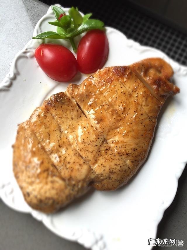 为什么健身的人天天蛋白粉,顿顿鸡胸肉呢?