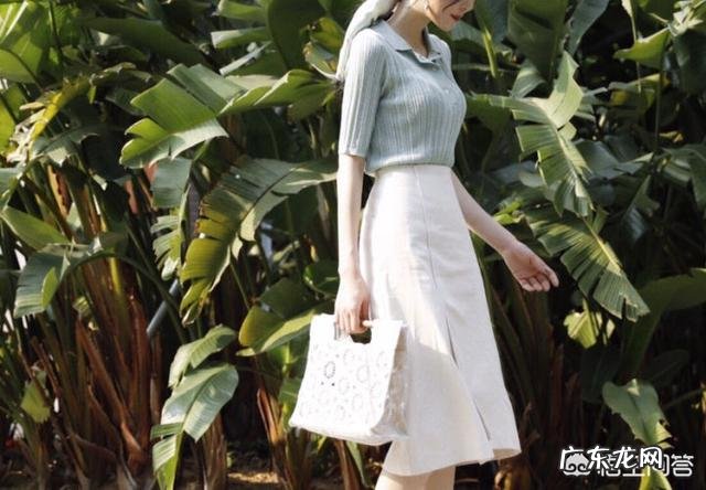 日常穿着搭配，各位美眉你们是怎么搭配的呢？