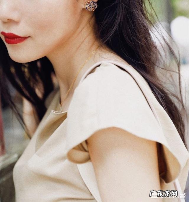 日常穿着搭配，各位美眉你们是怎么搭配的呢？