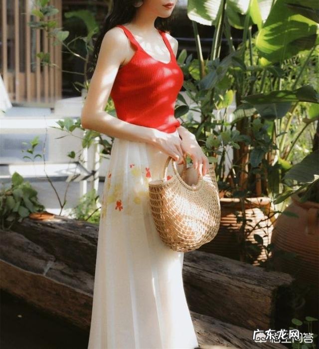 日常穿着搭配，各位美眉你们是怎么搭配的呢？