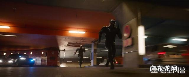 美队作为一个凡人之躯被灭霸打飞把石头撞烂了,他为何没事