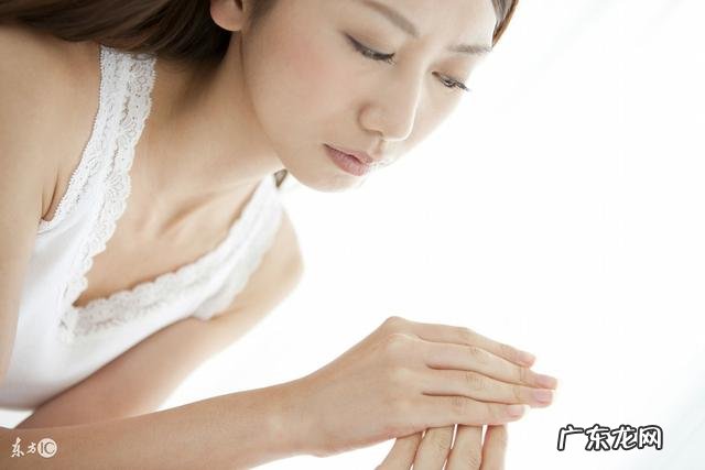 指甲上的月牙少真的是不健康的表现吗?