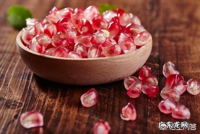石榴都有哪些功效?糖尿病人可以吃石榴吗?