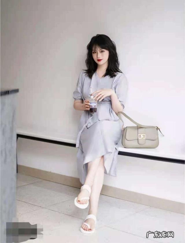 女人夏天衣服搭配图片 女人夏天怎么搭配衣服好看