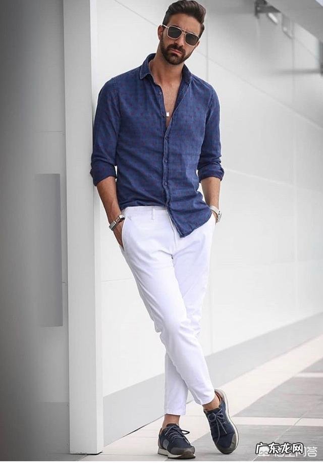 男生穿白鞋配什么袜子好?
