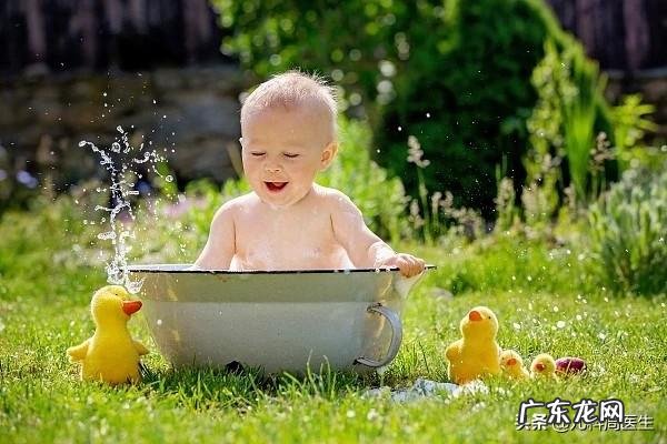 宝宝经常起热痱子，是缺什么东西吗？