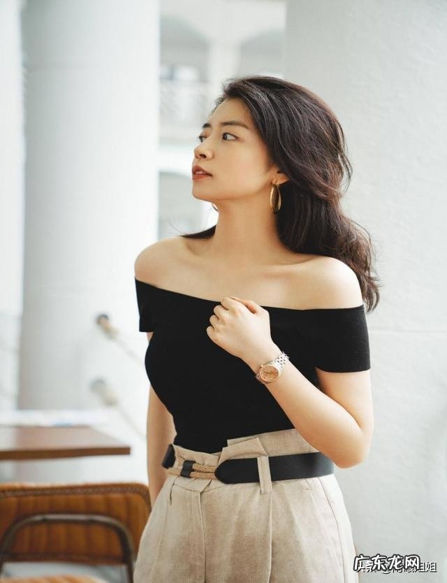 三木夏季穿衣搭配图片 三木夏季大方简洁的搭配