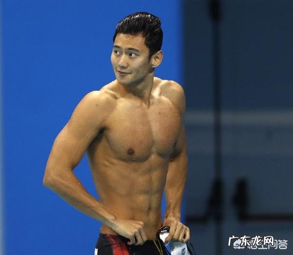 我是一个高中老师,收到女学生的情书,我应该怎么做