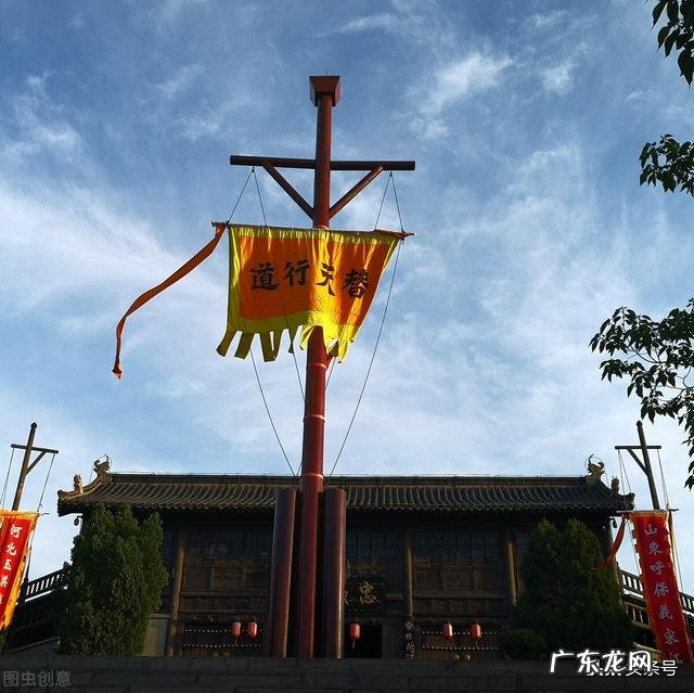 《水浒传》里谁的兵器最重