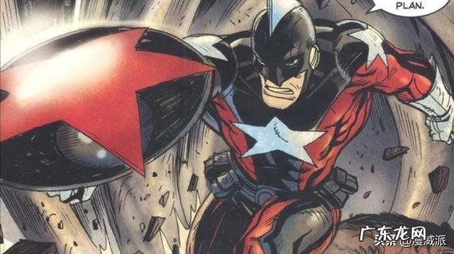 《黑寡妇》预告片中,那个肥宅是谁?他和寡姐有什么关系?