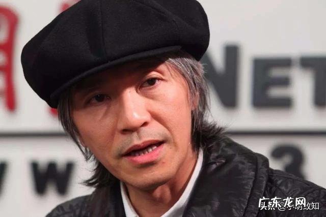 青少年长白头发是什么原因导致的?