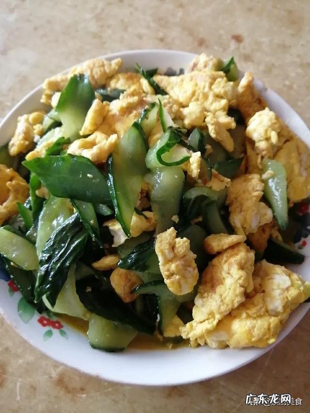 黄瓜鸡蛋怎么炒好吃做法大全 黄瓜炒鸡蛋好吃吗,求做法?