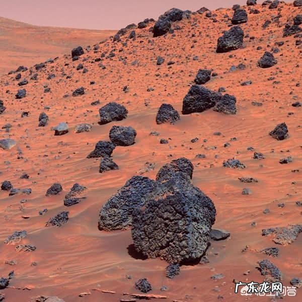 AI机器人是否更适合成为diyi个“火星常驻居民”