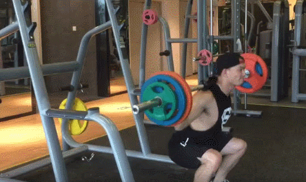 不吃肉鸡蛋蛋白粉，完全吃素能够增肌吗增肌的速度要慢多少呢