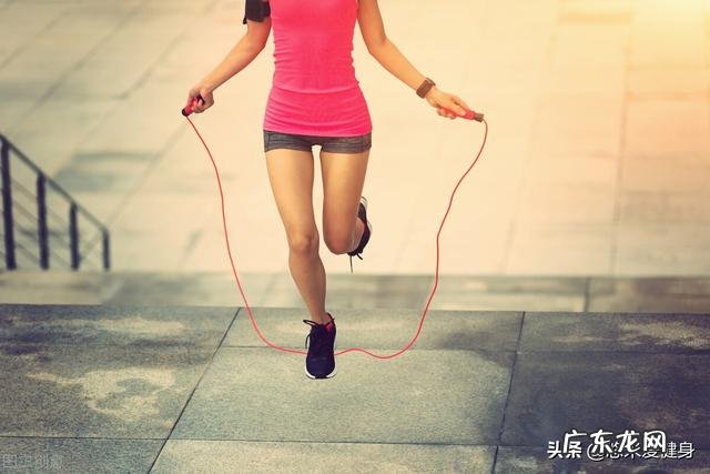 年龄四十岁的女性,要怎样锻炼才有腹肌?