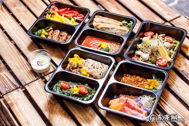 年龄四十岁的女性,要怎样锻炼才有腹肌?