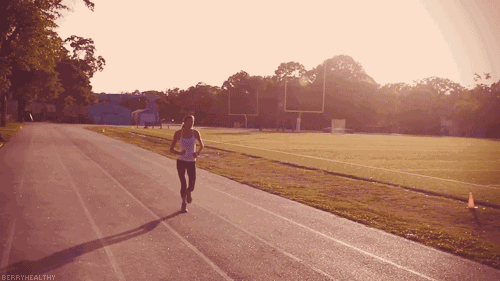 在学校每天晚上跑4公里,怎么才能配合跑步更快的减脂?