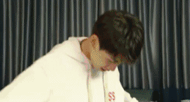 王源是怎么做到那么瘦的? 王源为什么这么瘦很瘦