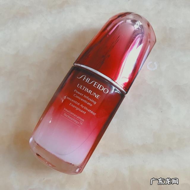 二十五岁左右的女生适合用什么牌子的化妆品?