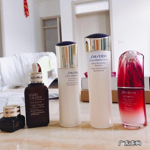 二十五岁左右的女生适合用什么牌子的化妆品?