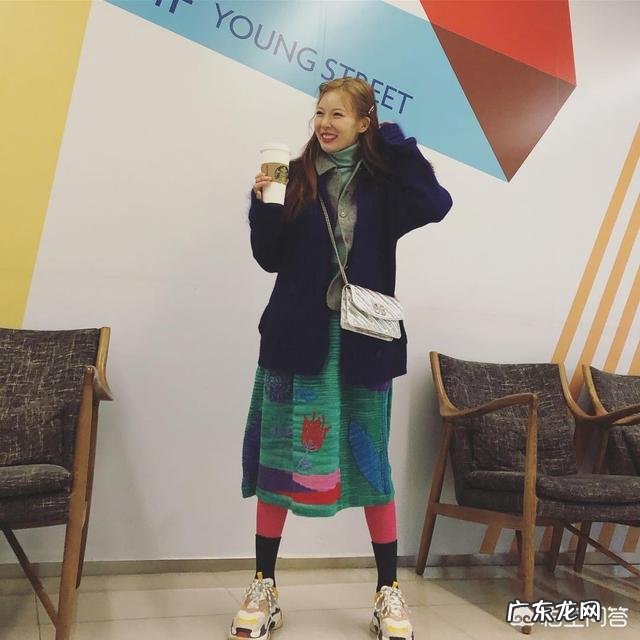 1米6的金泫雅,为何成为时尚的风向标?