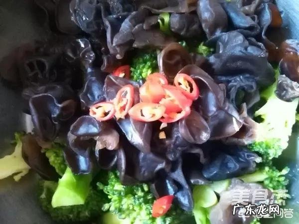 西兰花有哪几种比较好吃的做法?